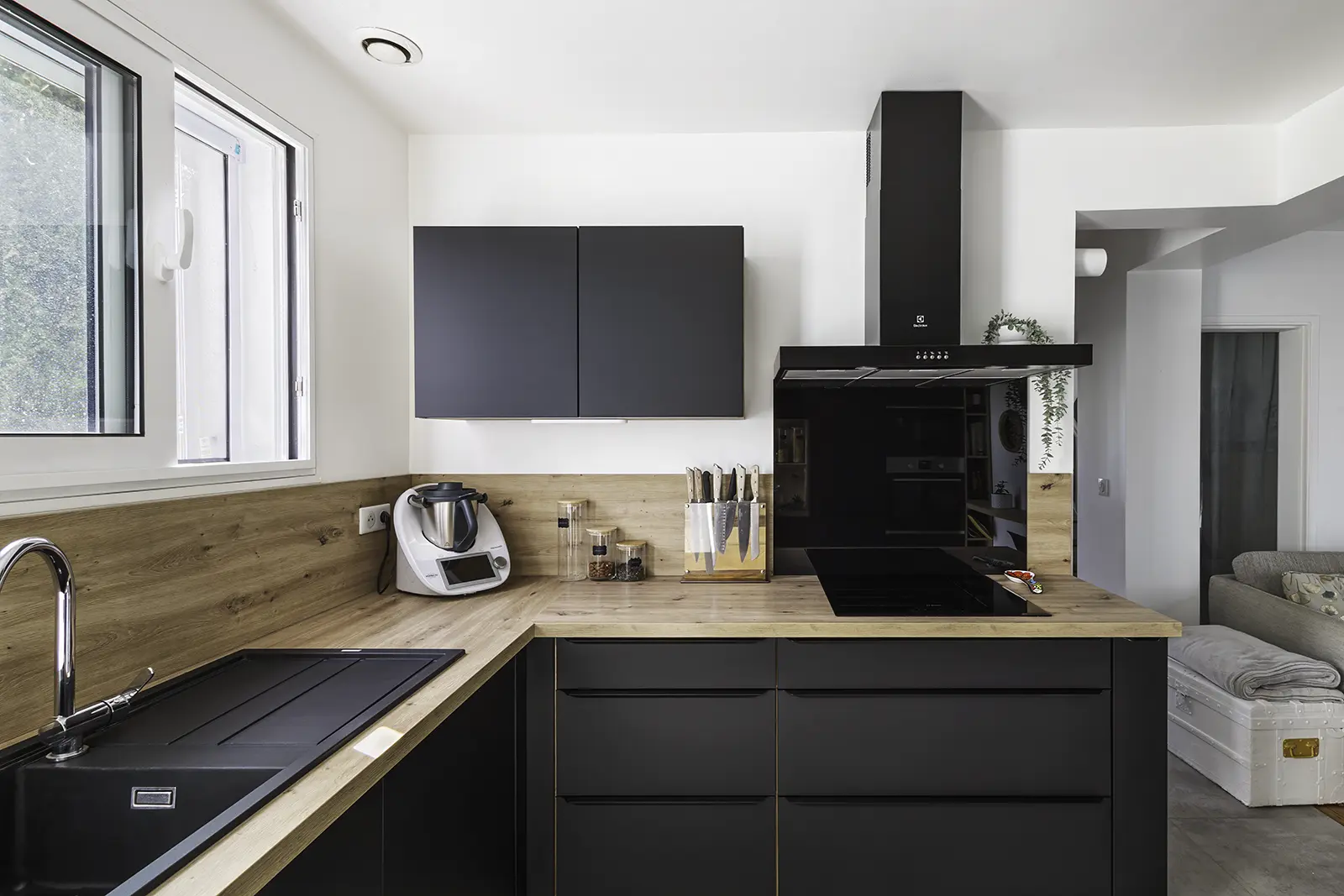 cuisine noire et bois libourne