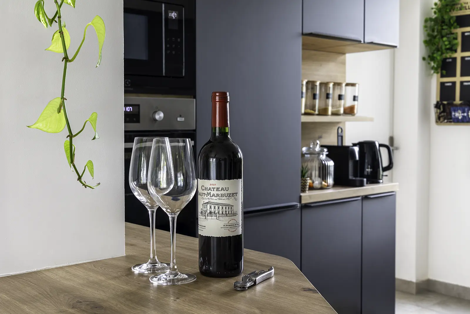 cuisine noire et bois libourne