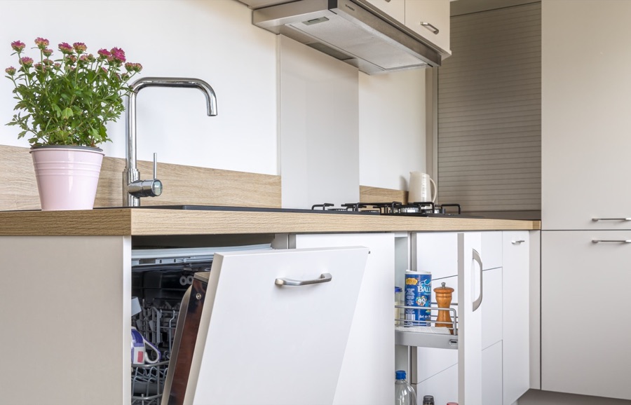 Lave-vaisselle tout intégrable cuisine sur mesure - Cuizineo